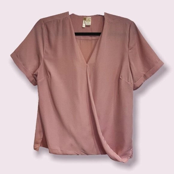 Short Sleeve Blouse Blush Rose Pink Flowy Chiffon V Neck Cute Womens Size Small - Picture 1 of 5
